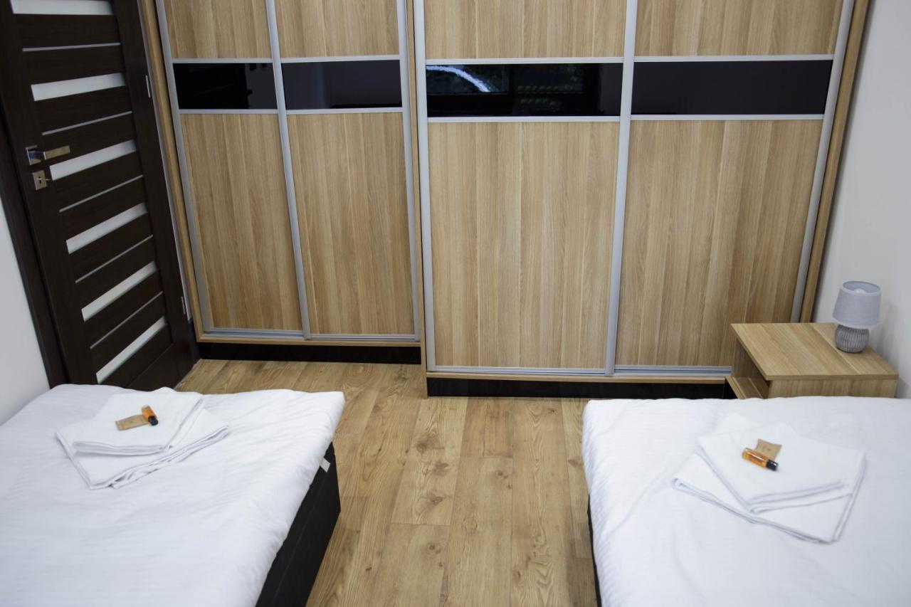 Dom Nad Jeziorem Ublik Z Sauna I Jacuzzi Eksteriør bilde